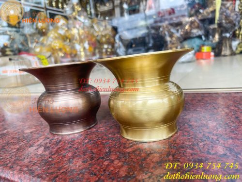 Ống Nhổ Bã Trầu Bằng Đồng Đúc Cao 10cm