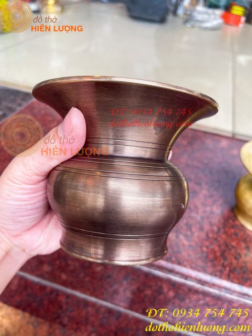 Ống Nhổ Bã Trầu Bằng Đồng Đúc Cao 10cm