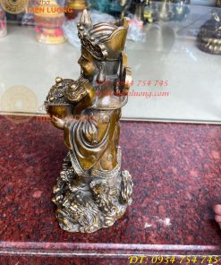 Tượng ông thần tiền đứng cửu long bằng đồng hun cao 30cm