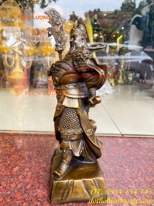 Tượng Quan Công Cao 35cm Bằng Đồng Đứng Trấn Ải Nặng 5kg
