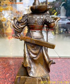 Tượng Quan Công Cao 35cm Bằng Đồng Đứng Trấn Ải Nặng 5kg