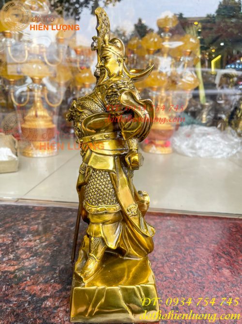 Tượng Quan Công Cao 35cm Bằng Đồng Đứng Trấn Ải Nặng 5kg