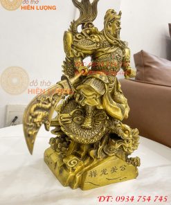 Tượng quan công đứng rồng bằng đồng (DxRxC 18x12x34cm)