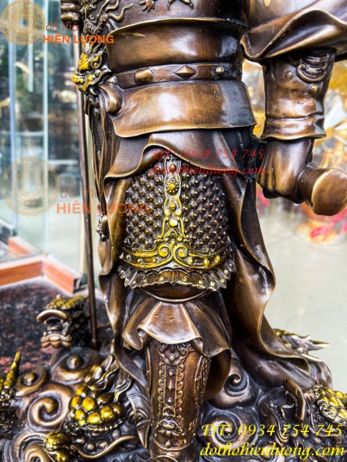 Tượng quan công ngũ cờ bằng đồng hun cao 65cm Cao Cấp