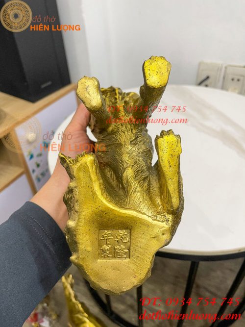 Tượng Chó Sói Hú Bằng Đồng Cao 27cm Phong Thủy
