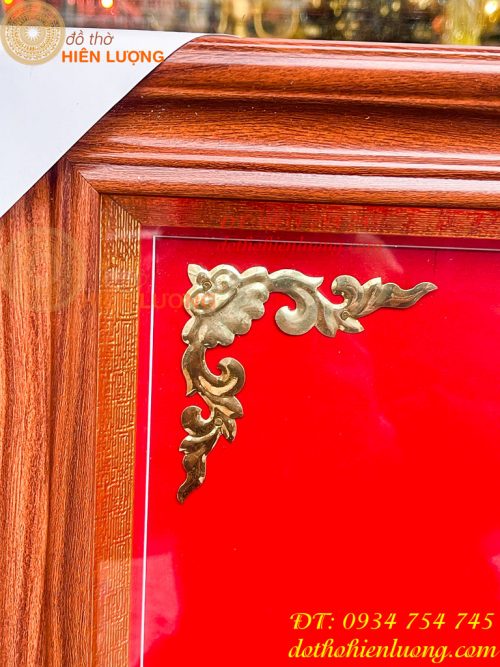 Tranh Chữ Tâm 50x60cm Bằng Đồng Nền Đỏ Treo Tường