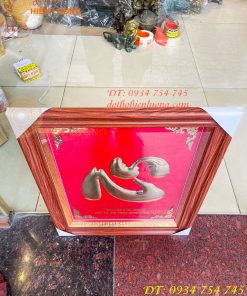 Tranh Chữ Tâm 50x60cm Bằng Đồng Nền Đỏ Treo Tường