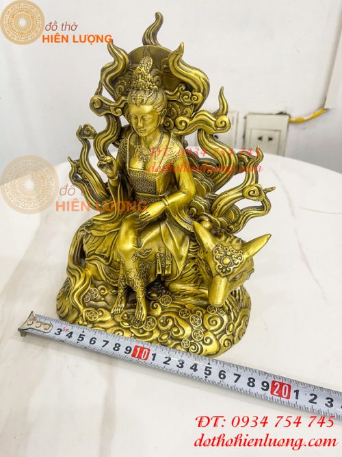 Tượng cửu vĩ hồ ly bằng đồng cao 22cm, nặng 1,8Kg