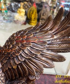 Tượng Đại Bàng Sải Cánh Trên Gốc Cây Tùng Bằng Đồng