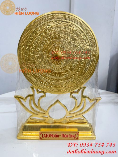 Trống Đồng Đế Hoa Sen Đường Kính 15cm Dát Vàng 24K