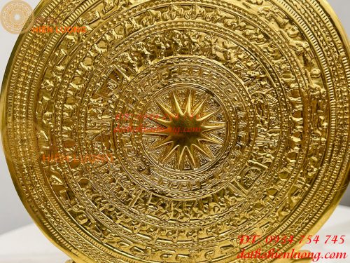 Trống Đồng Đế Hoa Sen Đường Kính 15cm Dát Vàng 24K
