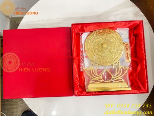 Trống Đồng Đế Hoa Sen Đường Kính 15cm Dát Vàng 24K