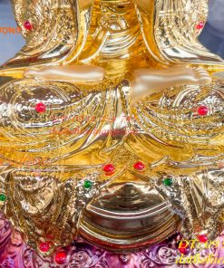 Tượng Đại Nhật Như Lai Vẽ Diện Bằng Đồng Dát Vàng