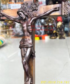 Thánh Giá Chúa Chịu Nạn Treo Tường Bằng Đồng INRI Cao 42cm