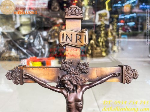 Thánh Giá Chúa Chịu Nạn Treo Tường Bằng Đồng INRI Cao 42cm