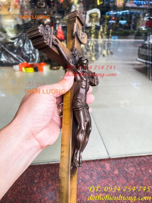 Thánh Giá Chúa Chịu Nạn Treo Tường Bằng Đồng INRI Cao 42cm
