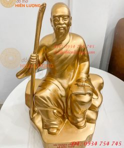 Tượng Hải Thượng Lãn Ông Bằng Đồng Ngồi Đọc Sách Cao 40cm