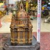 Biểu trưng nhà thờ đức bà bằng đồng, đế đá cao 32cm
