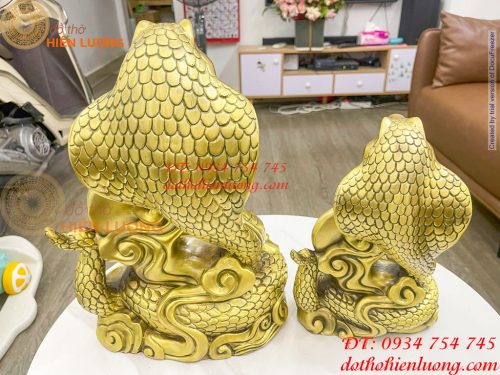Tượng rắn hổ mang ôm chữ Phúc bằng đồng 2 cỡ