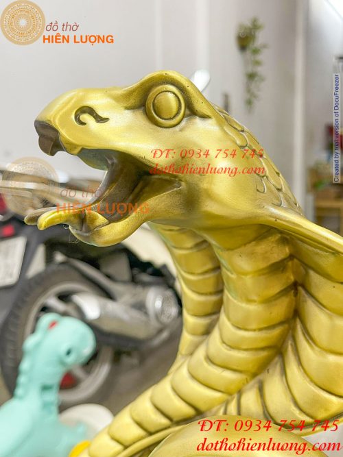 Tượng rắn hổ mang ôm chữ Phúc bằng đồng 2 cỡ