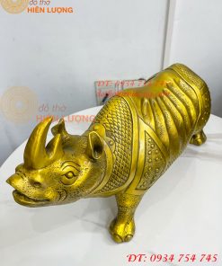 Tượng tê giác bằng đồng phong thủy đồng vàng DxRxC 44x16x25cm