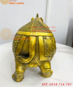 Tượng tê giác bằng đồng phong thủy đồng vàng DxRxC 44x16x25cm