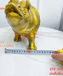 Tượng tê giác bằng đồng phong thủy đồng vàng DxRxC 44x16x25cm