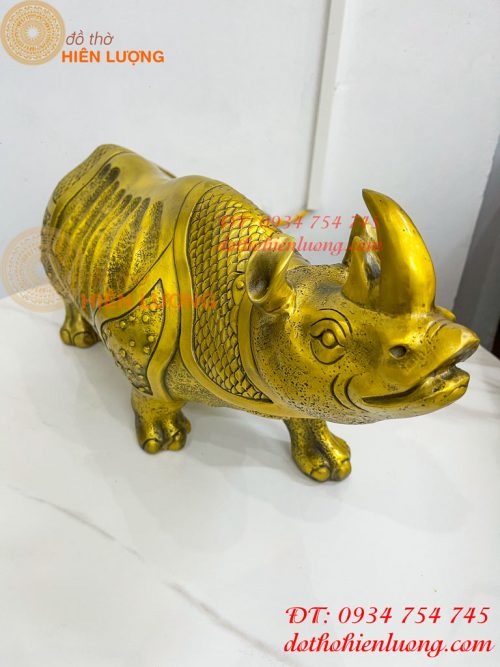 Tượng tê giác bằng đồng phong thủy đồng vàng DxRxC 44x16x25cm