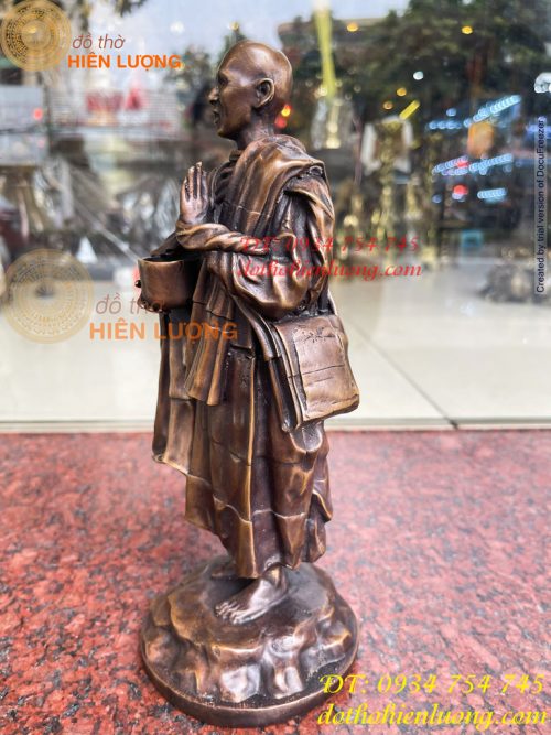Tượng thầy thích minh tuệ bằng đồng hun cao 26cm