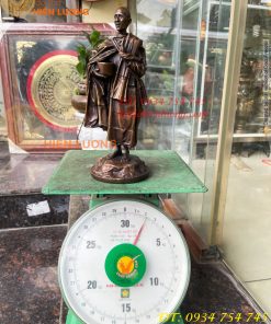 Tượng thầy thích minh tuệ bằng đồng hun cao 26cm