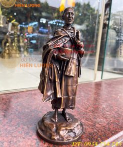 Tượng thầy thích minh tuệ bằng đồng hun cao 26cm