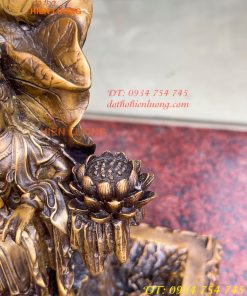Lư xông trầm quan âm tự tại bằng đồng hun cao 23cm