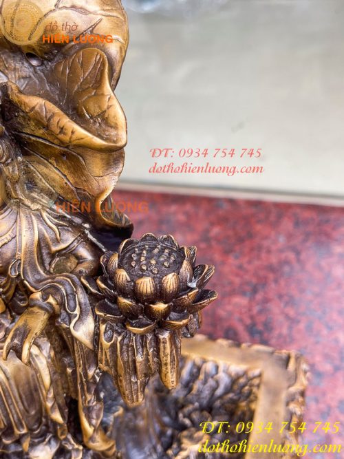 Lư xông trầm quan âm tự tại bằng đồng hun cao 23cm