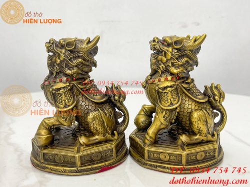 Đôi Kỳ Lân Ngồi Bệ Bát Quái Bằng Đồng Phong Thủy