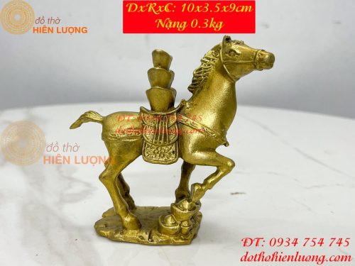 Tượng Ngựa Cõng Vàng Bằng Đồng Phong Thủy