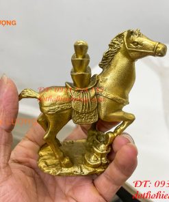 Tượng Ngựa Cõng Vàng Bằng Đồng Phong Thủy