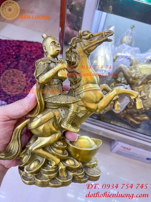 Tượng Khỉ Cưỡi Ngựa Cầm Ấn Bằng Đồng Phong Thủy