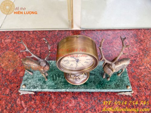 Đồng Hồ Hươu Bằng Đồng Lên Dây Cót Decor