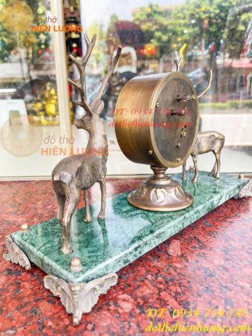 Đồng Hồ Hươu Bằng Đồng Lên Dây Cót Decor