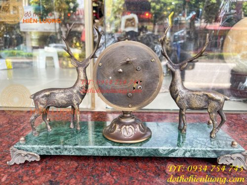 Đồng Hồ Hươu Bằng Đồng Lên Dây Cót Decor