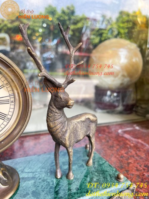 Đồng Hồ Hươu Bằng Đồng Lên Dây Cót Decor