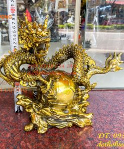 Tượng Rồng Ôm Địa Cầu Bằng Đồng Phong Thủy