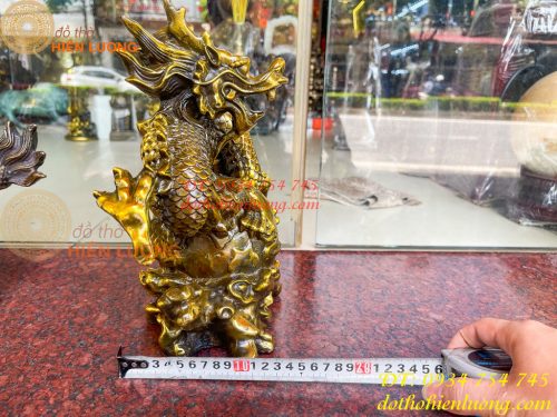 Tượng Rồng Ôm Địa Cầu Bằng Đồng Phong Thủy
