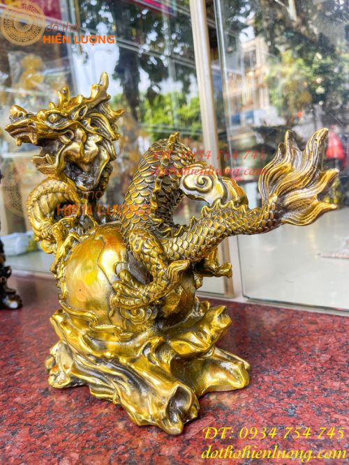 Tượng Rồng Ôm Địa Cầu Bằng Đồng Phong Thủy