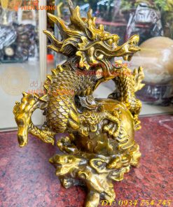 Tượng Rồng Ôm Địa Cầu Bằng Đồng Phong Thủy