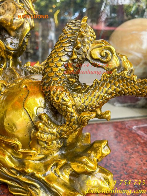 Tượng Rồng Ôm Địa Cầu Bằng Đồng Phong Thủy