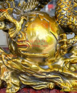 Tượng Rồng Ôm Địa Cầu Bằng Đồng Phong Thủy