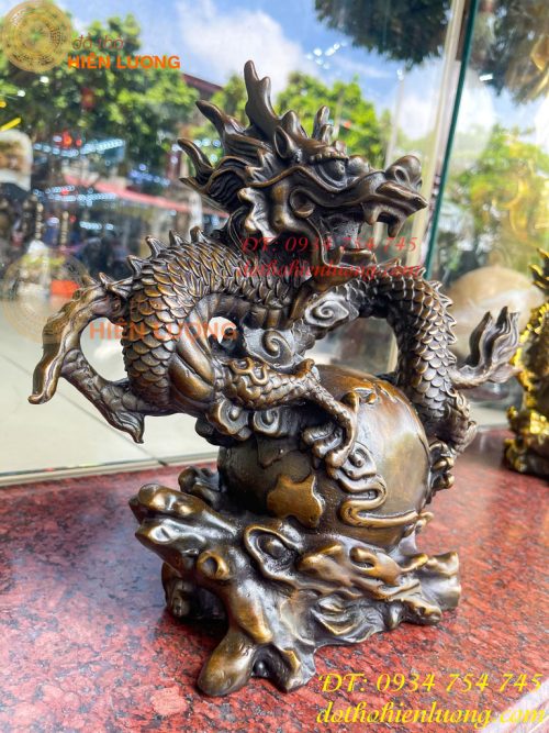 Tượng Rồng Ôm Địa Cầu Bằng Đồng Phong Thủy