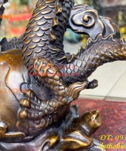 Tượng Rồng Ôm Địa Cầu Bằng Đồng Phong Thủy