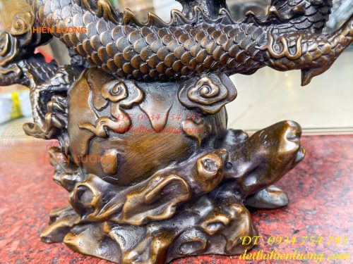 Tượng Rồng Ôm Địa Cầu Bằng Đồng Phong Thủy
